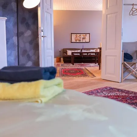 I Gagade * Хольстебро